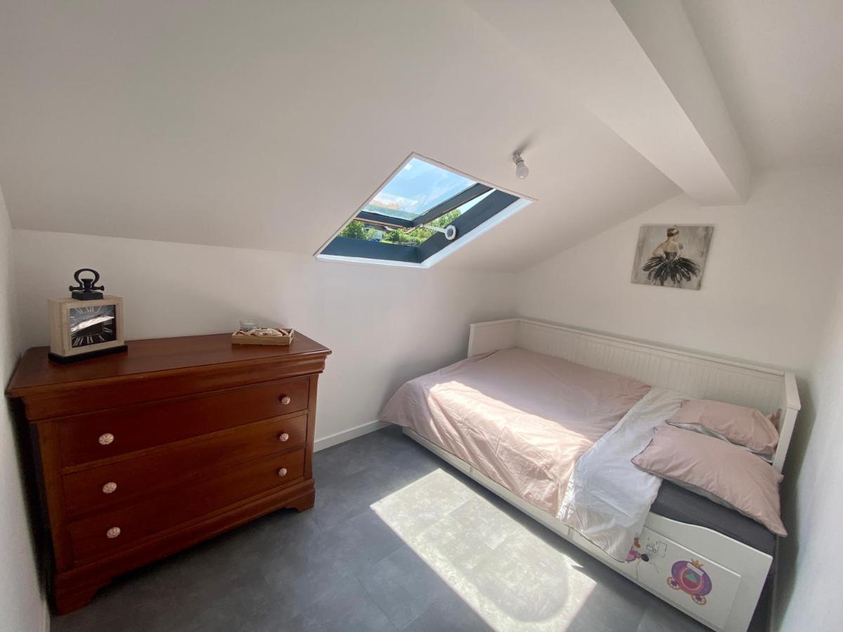 Bord De Lac,2 Chambres Superbe Vue Lac 5Mn Evian لوجْرا المظهر الخارجي الصورة